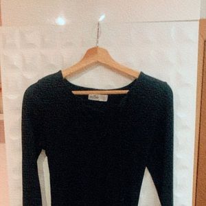 Long sleeves hollister top